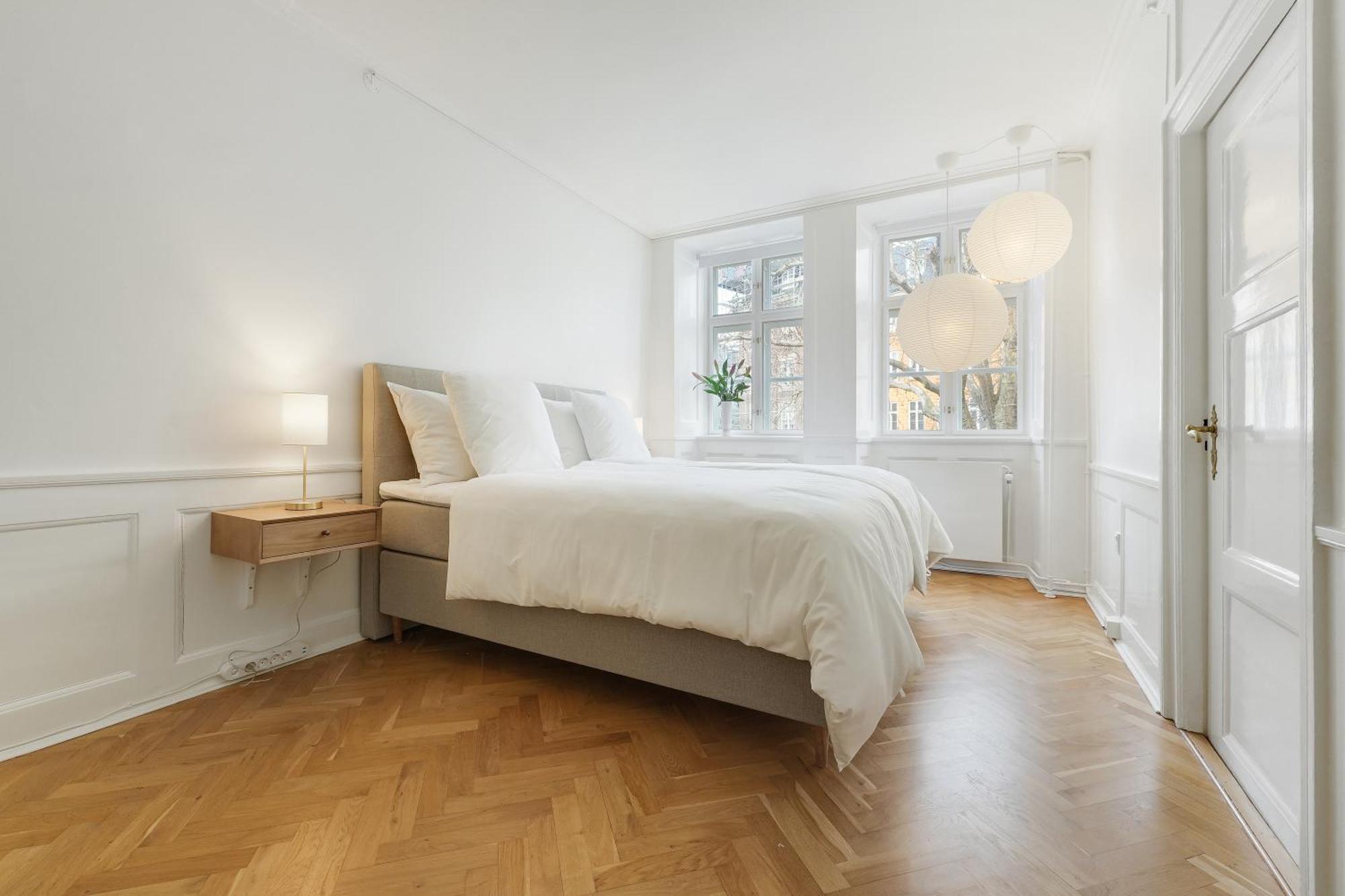 Beautiful In The Center Of Apartment *
